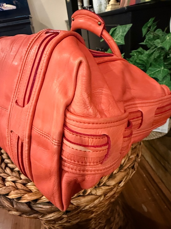 Vintage Marc Jacob’s Made in Italy Leather Slouchy Tassel Tote Handbag Orange - Picture 12 of 16